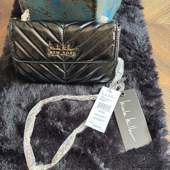 Nicole Miller Small Bag with Shoulder Strap NWT - Picture 4 of 8